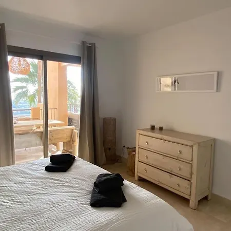 Elegant Apartment, Stunning Views, Fully Renovated In La Hacienda Del Senorio De Cifuentes Appartement *