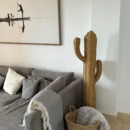 Elegant Apartment, Stunning Views, Fully Renovated In La Hacienda Del Senorio De Cifuentes Appartement