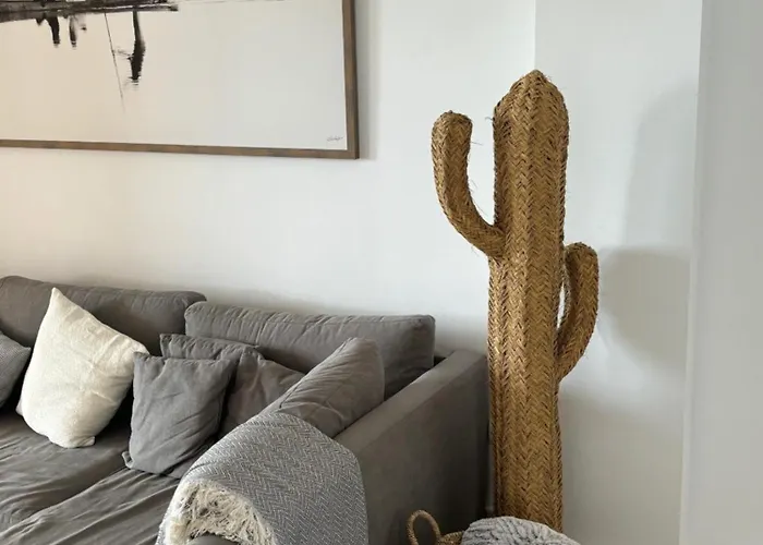 Elegant Apartment, Stunning Views, Fully Renovated In La Hacienda Del Senorio De Cifuentes Appartement