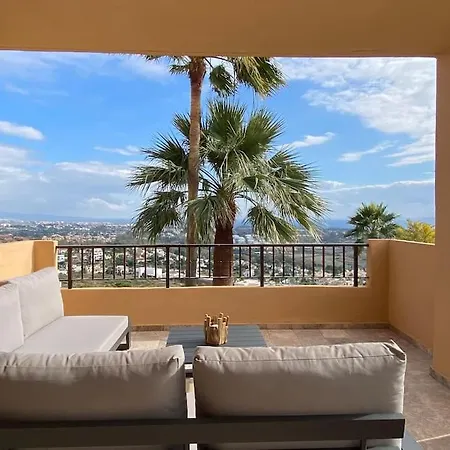 Elegant Apartment, Stunning Views, Fully Renovated In La Hacienda Del Senorio De Cifuentes 公寓