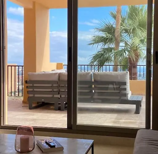 Elegant Apartment, Stunning Views, Fully Renovated In La Hacienda Del Senorio De Cifuentes *