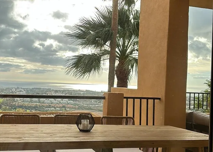 公寓 Elegant Apartment, Stunning Views, Fully Renovated In La Hacienda Del Senorio De Cifuentes *