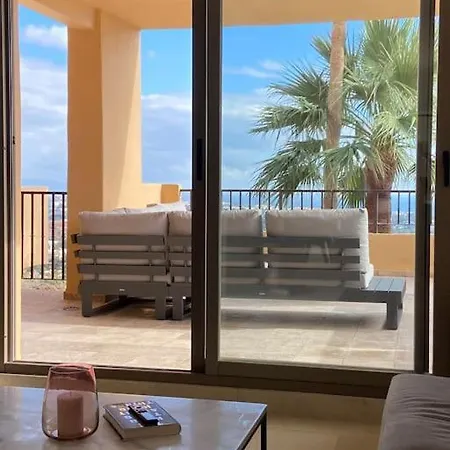 Elegant Apartment, Stunning Views, Fully Renovated In La Hacienda Del Senorio De Cifuentes *