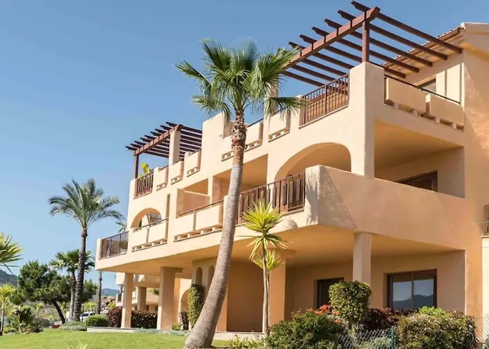 Elegant Apartment, Stunning Views, Fully Renovated In La Hacienda Del Senorio De Cifuentes Daire *