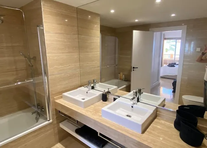 Elegant Apartment, Stunning Views, Fully Renovated In La Hacienda Del Senorio De Cifuentes *