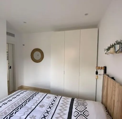 Elegant Apartment, Stunning Views, Fully Renovated In La Hacienda Del Senorio De Cifuentes