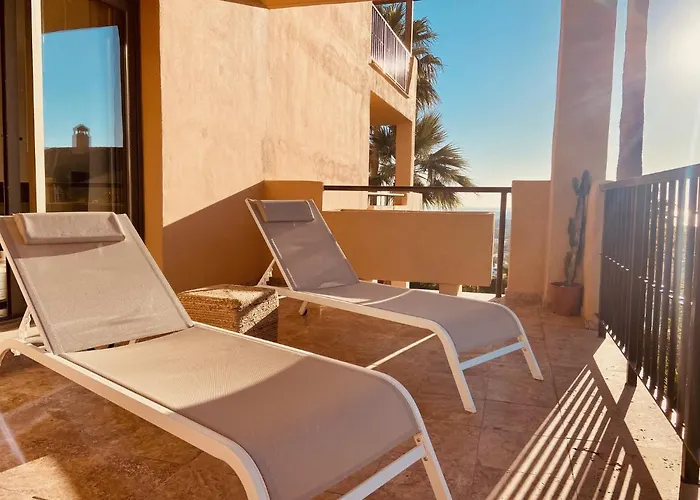 Elegant Apartment, Stunning Views, Fully Renovated In La Hacienda Del Senorio De Cifuentes *